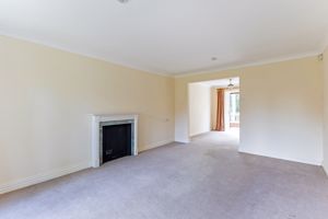 Living Room- click for photo gallery